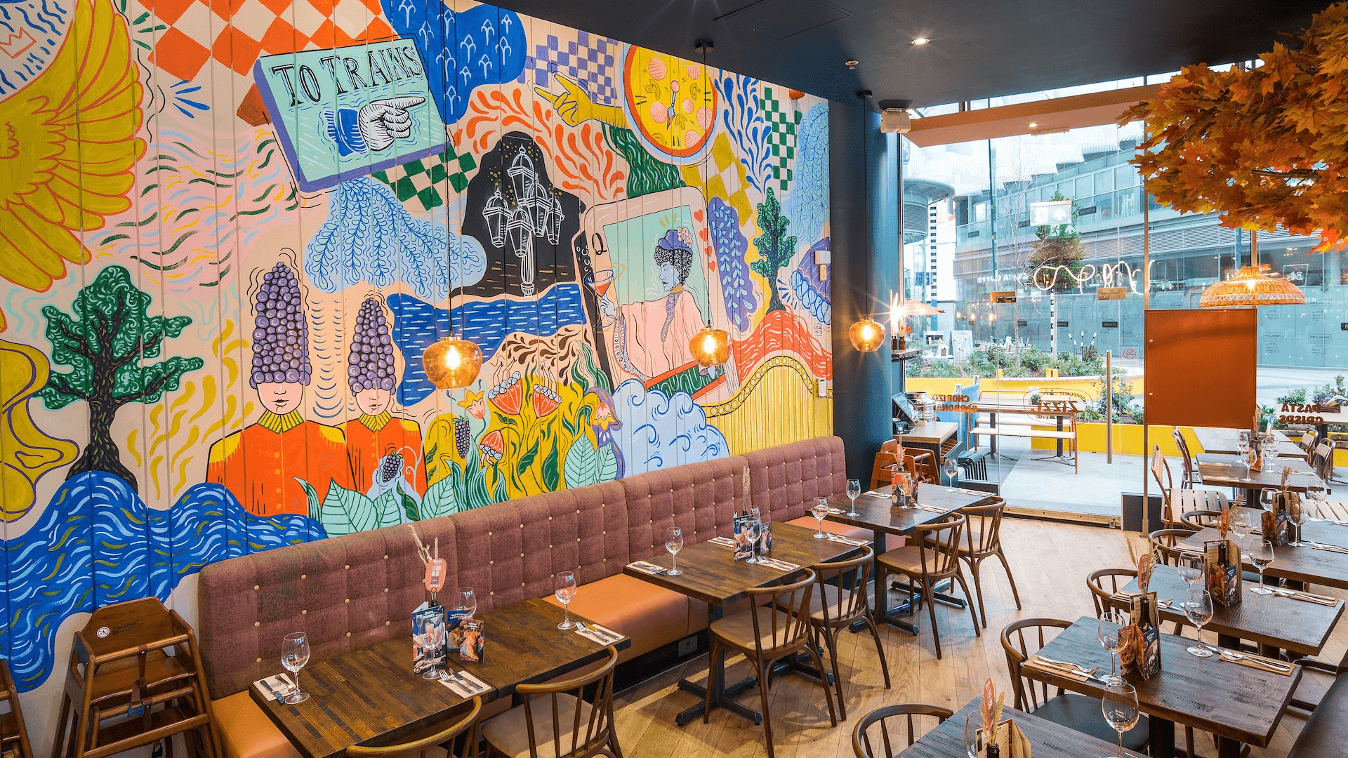Tables and chairs Zizzi London Victoria
