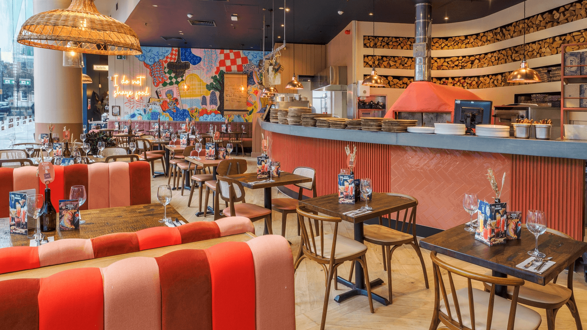 Tables and chairs Zizzi London Victoria