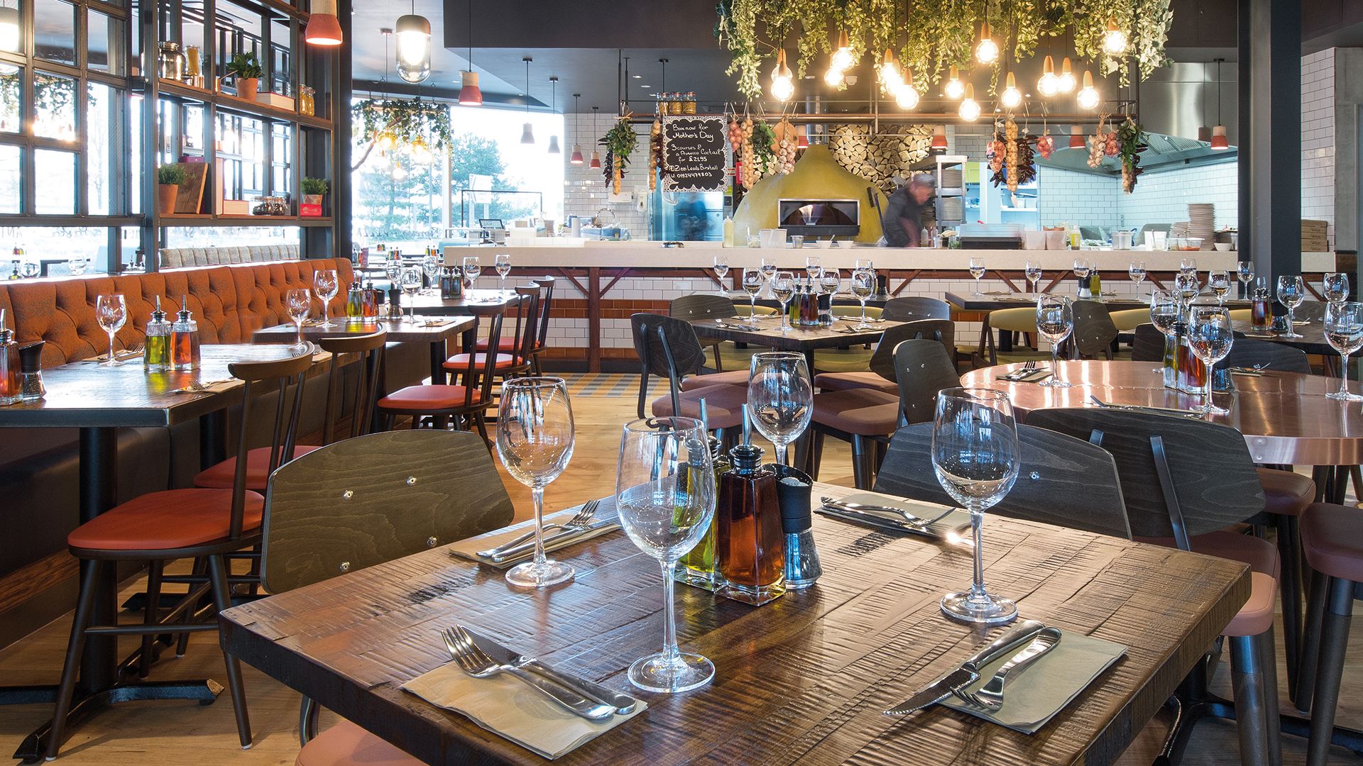 Zizzi-Italian-Leeds-Birstall-3 