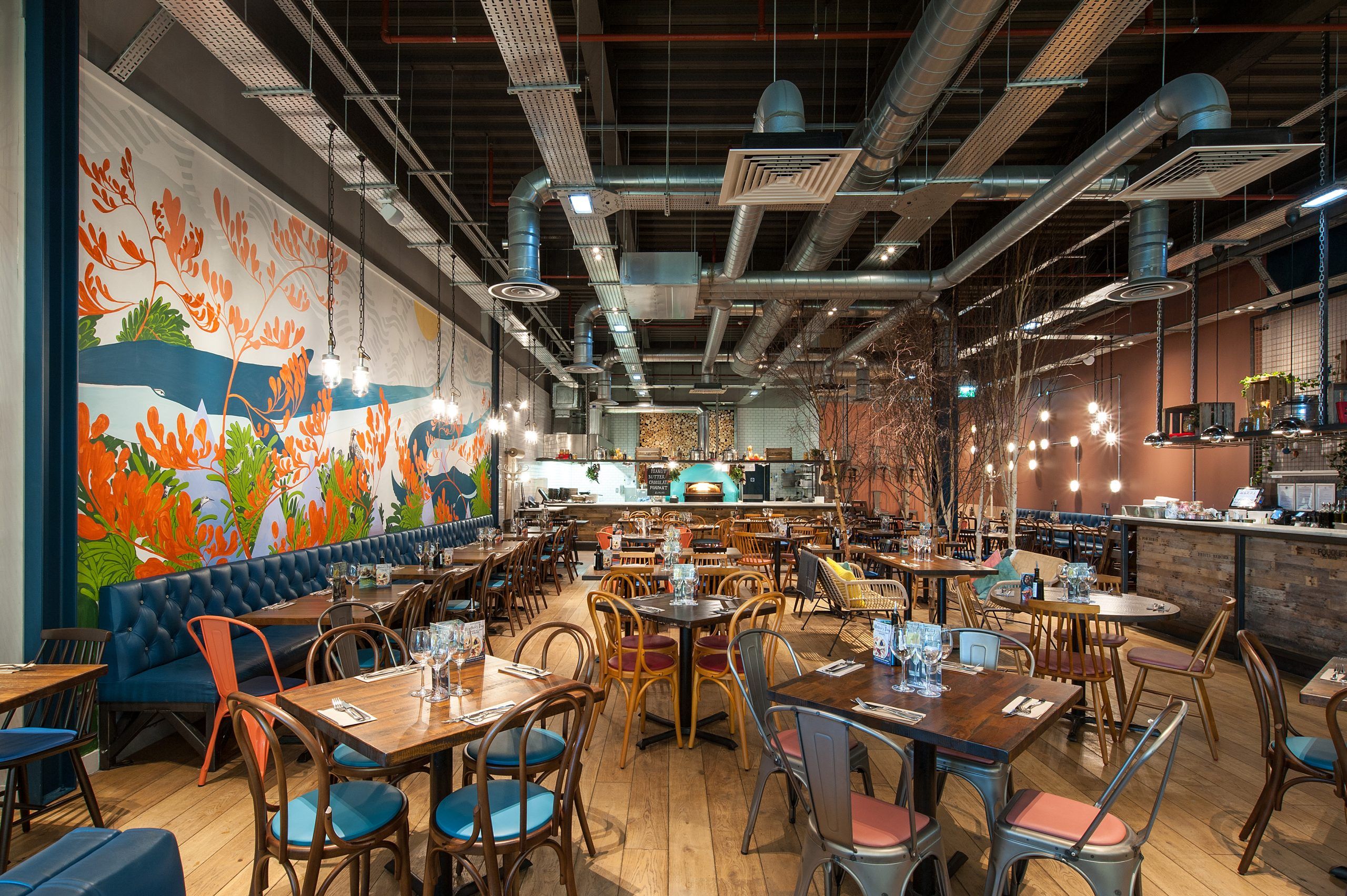 Table and Chairs Zizzi Aberdeen 