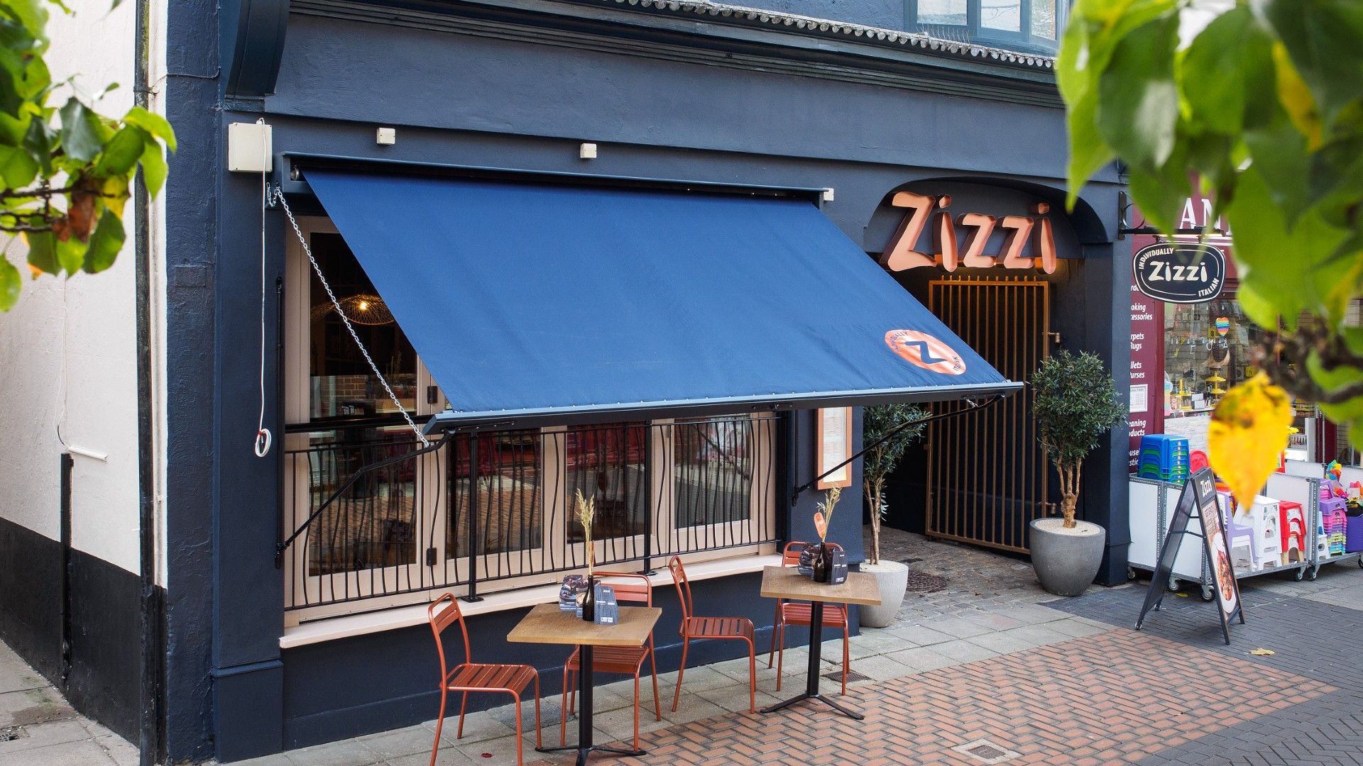 exterior front Zizzi Basingstoke. 