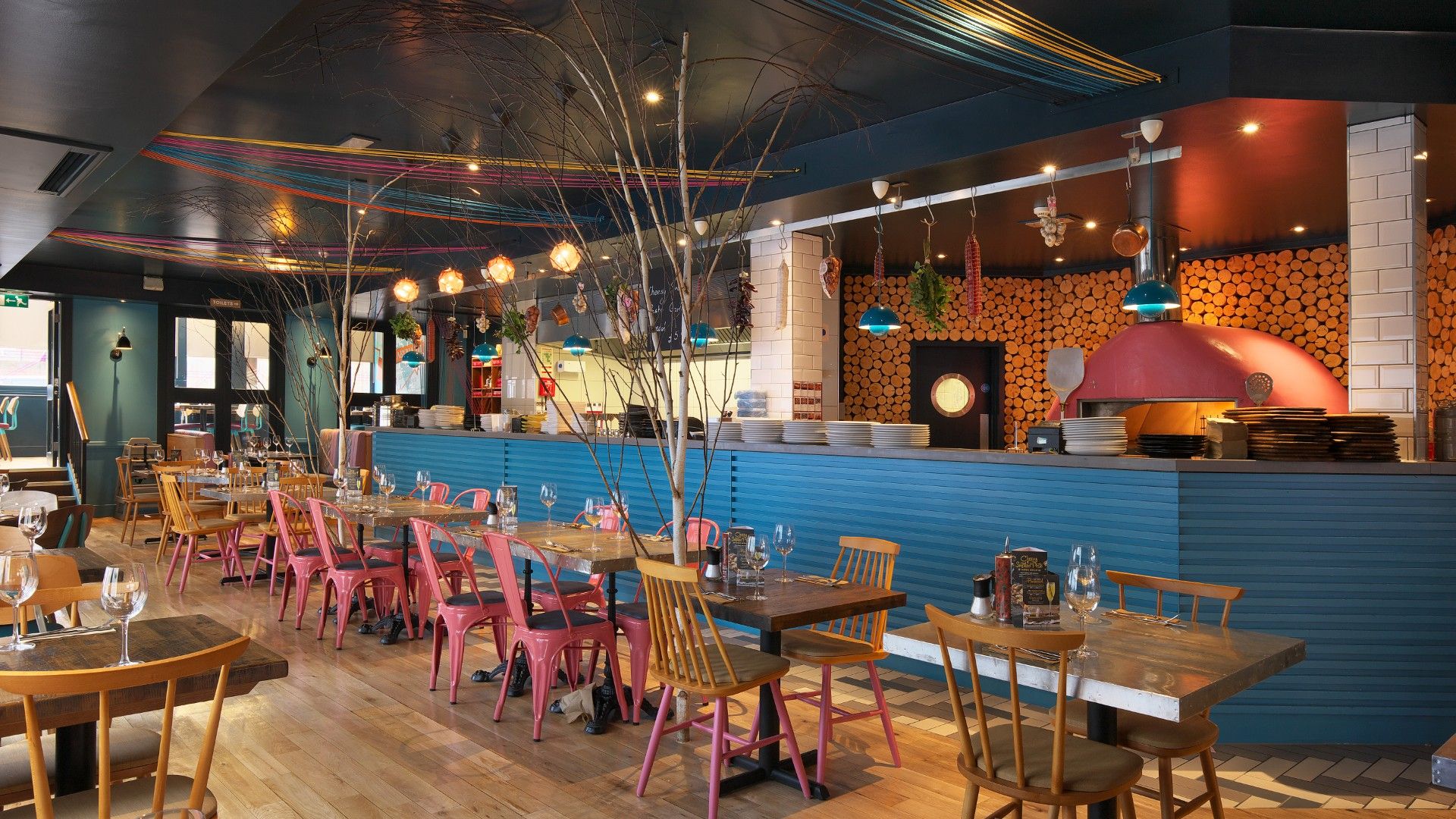 Table view facing Pizza Oven Zizzi Beckenham 