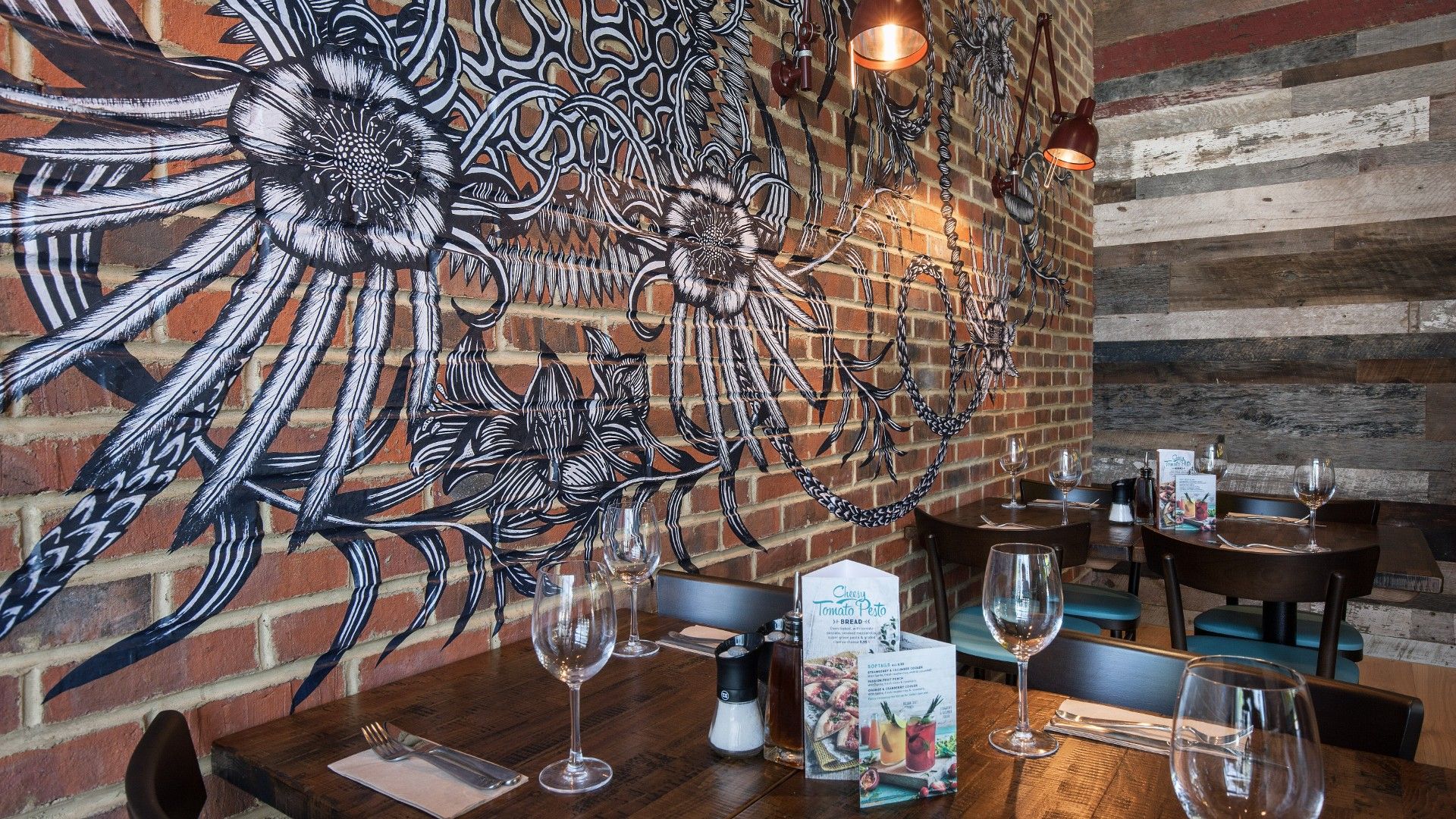 Art wall Zizzi Bedford 