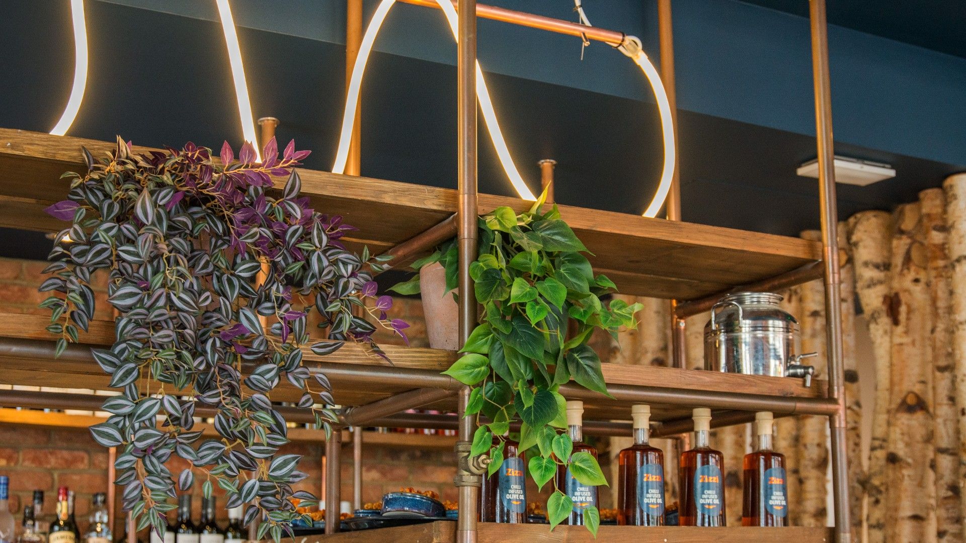 Neon art Zizzi Bow Street. 