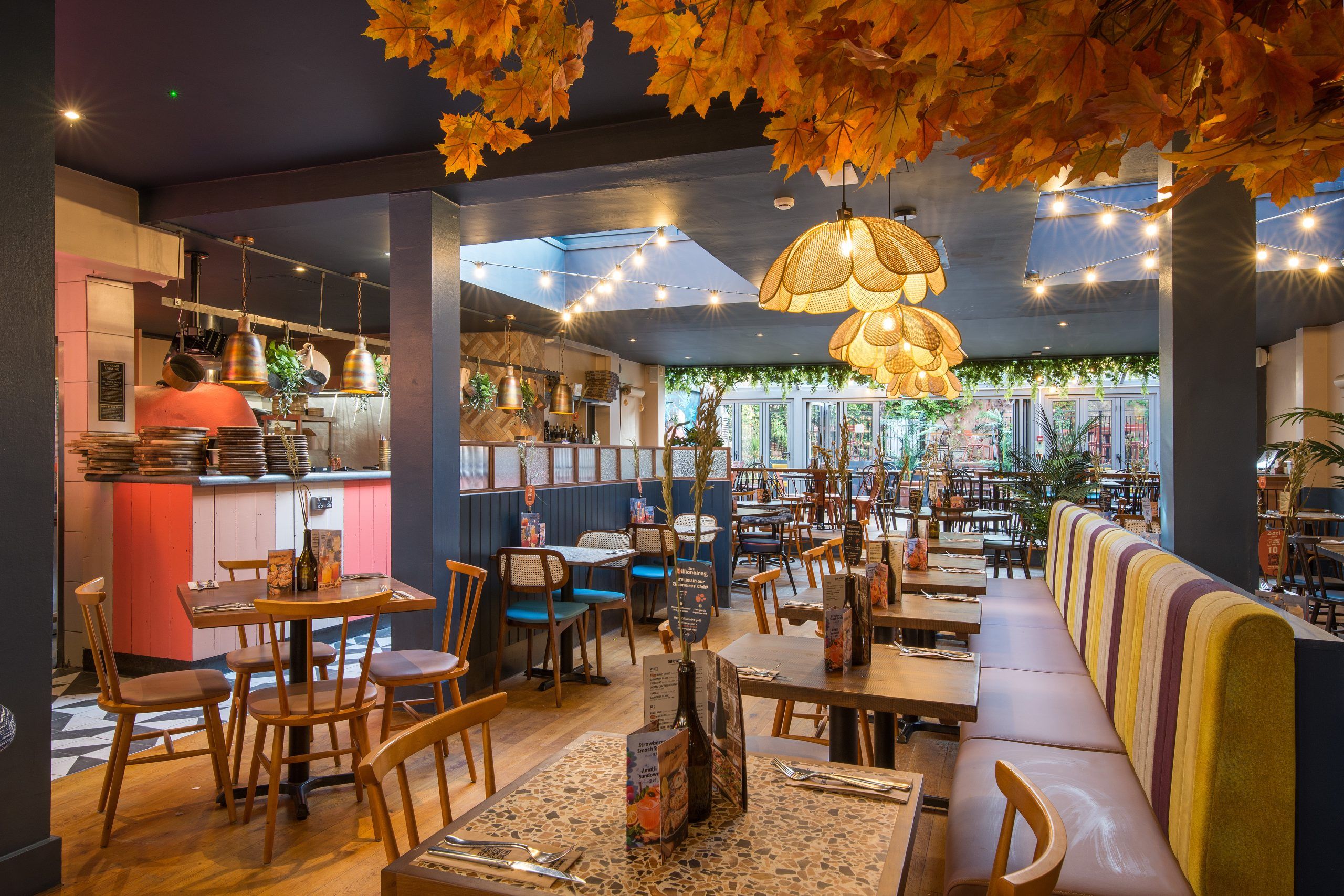 Zizzi Exeter interiors 