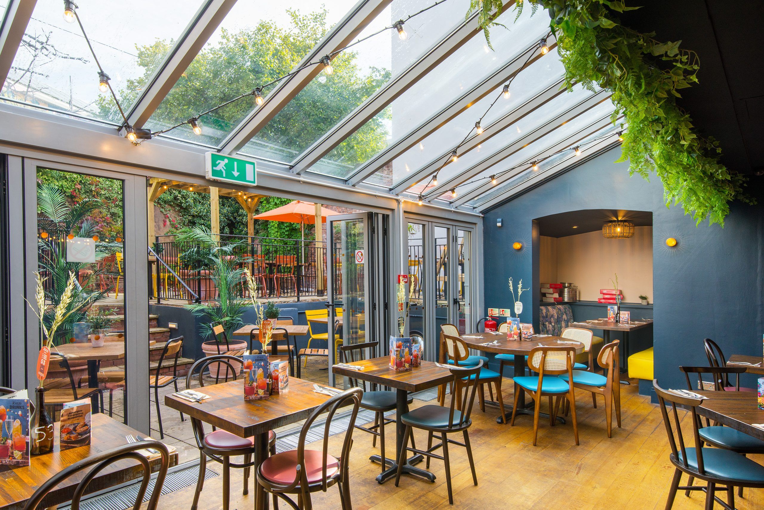 Zizzi Exeter interiors 