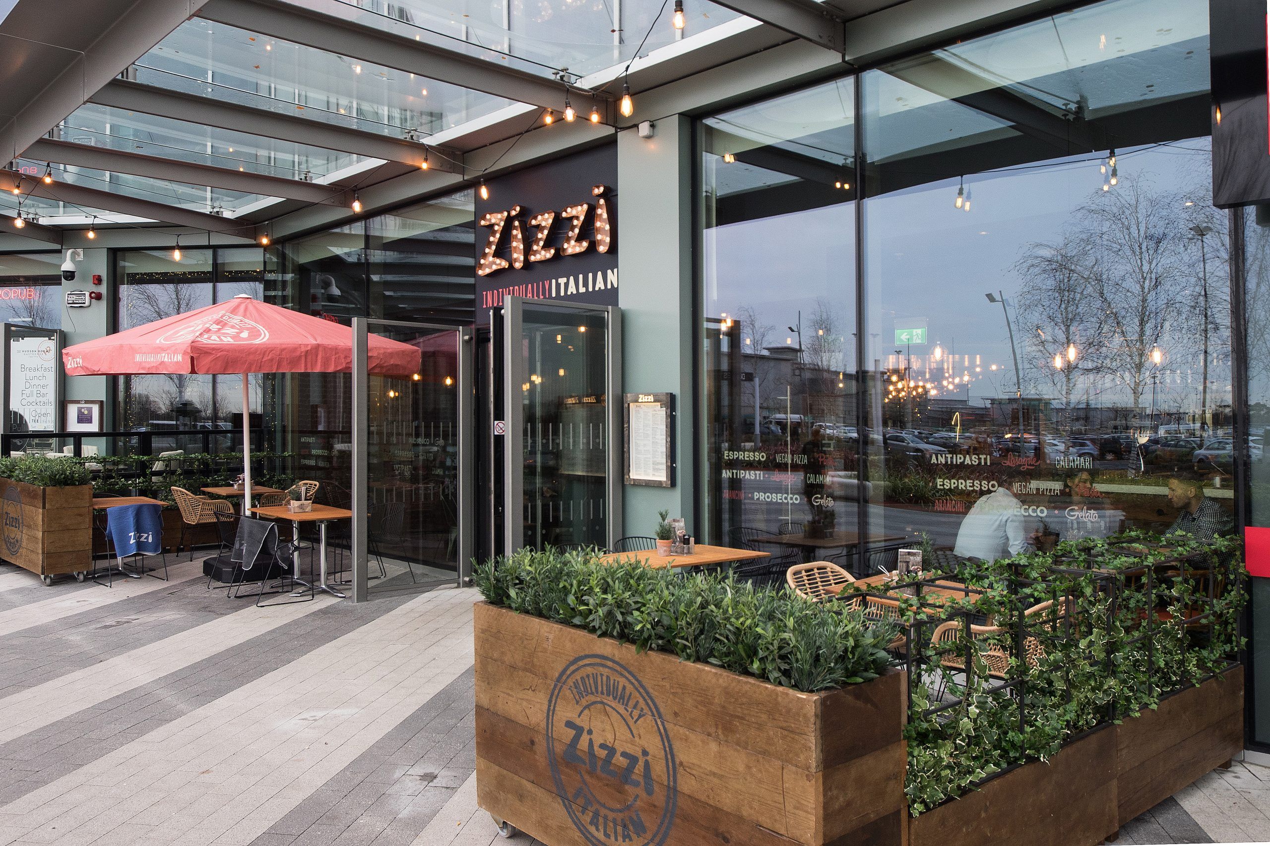 Outdoor seating at Zizzi Liffey Valley, Dublin 