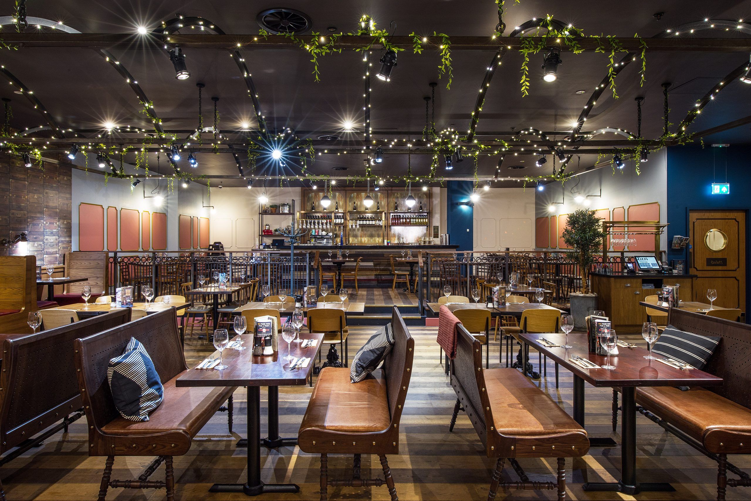 Zizzi Manchester Piccadilly interiors 