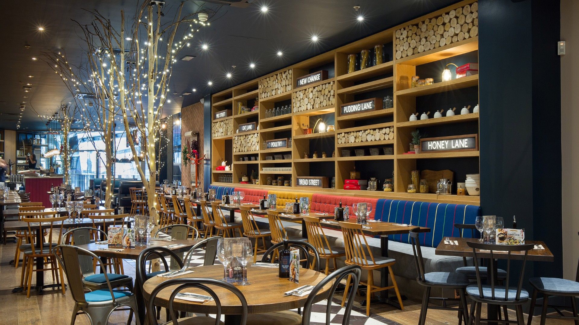 Table and Chairs Zizzi One New Change, St Paul's. 