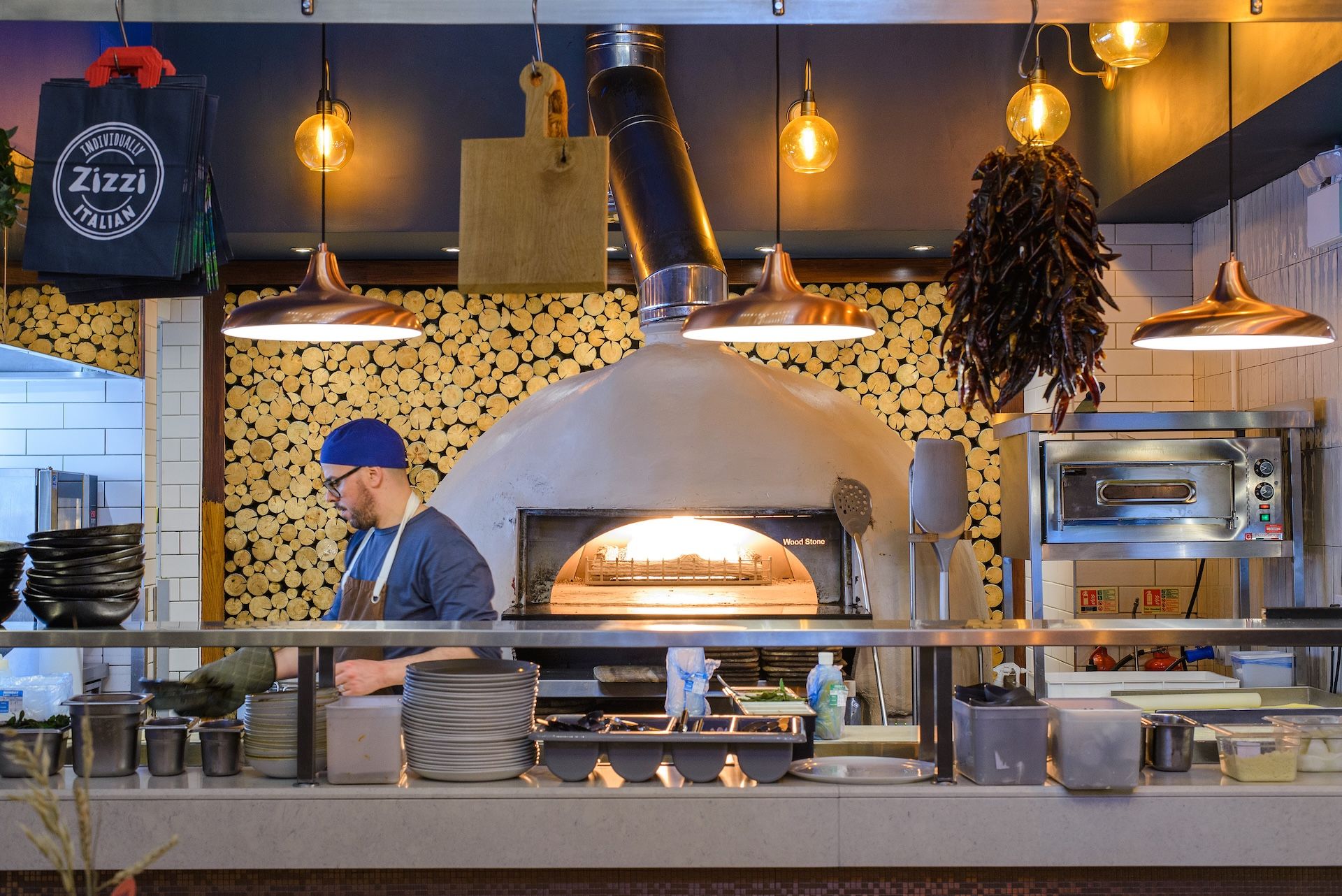 Zizzi The Strand pizza oven 