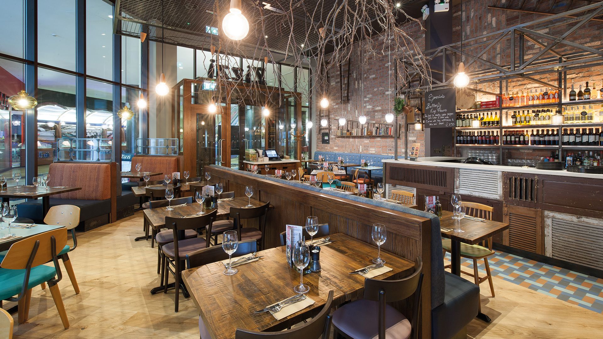 Zizzi-Italian-Cardiff-St-Davids-hero 