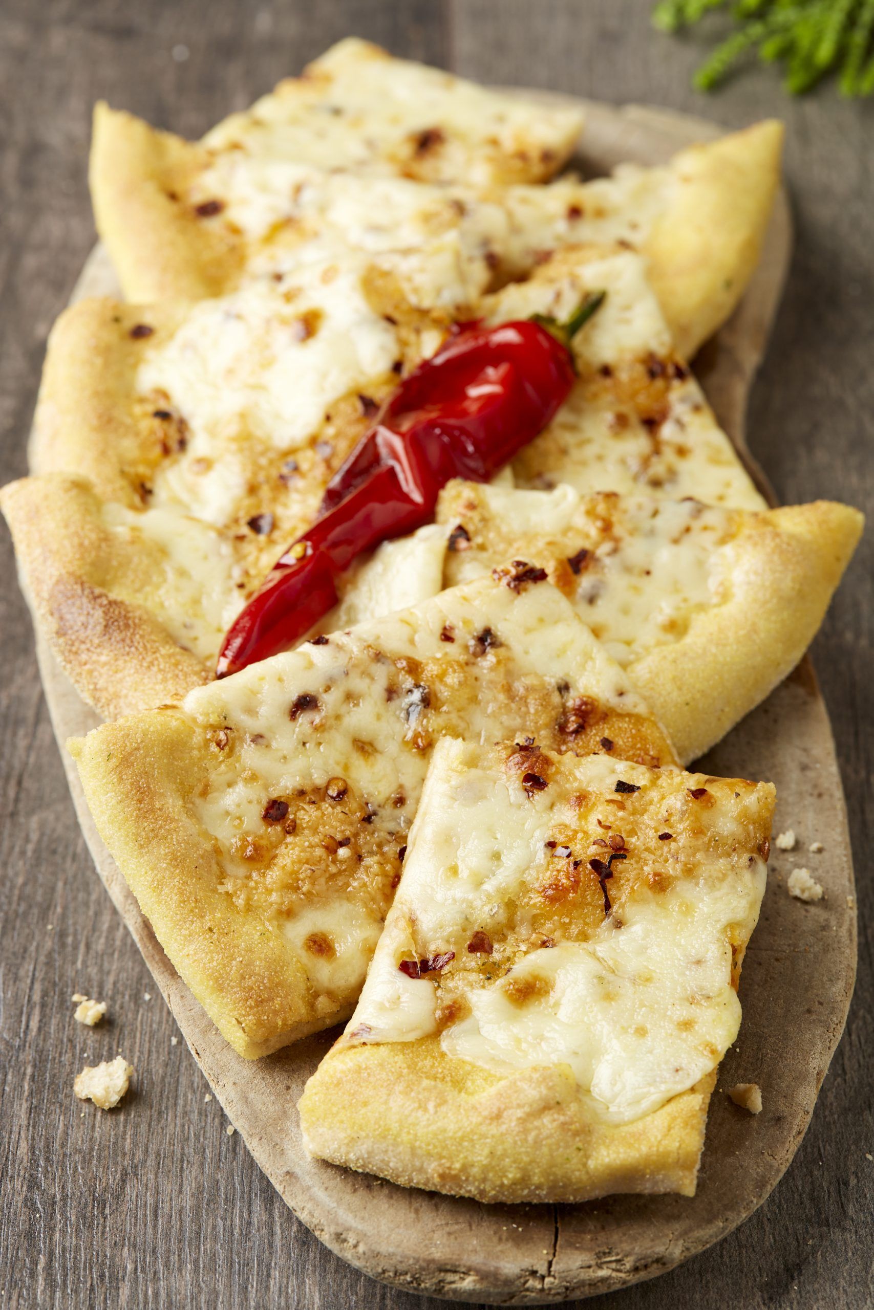Cheesy Chilli Garlic Bread 