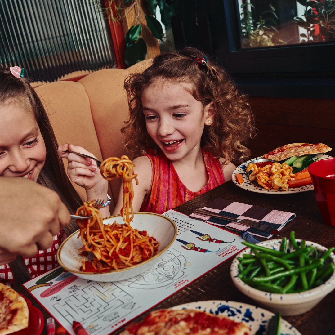 Bambini Kids Meal with pizza, pasta, vegetables 